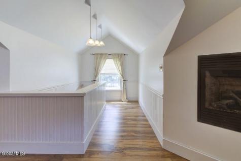 1974 Nott Street Niskayuna NY 12309