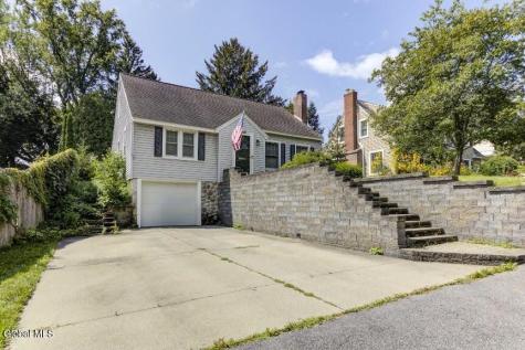 1974 Nott Street Niskayuna NY 12309
