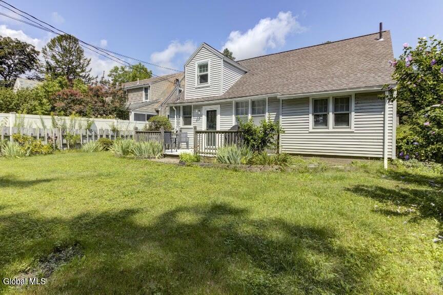 1974 Nott Street Niskayuna NY 12309