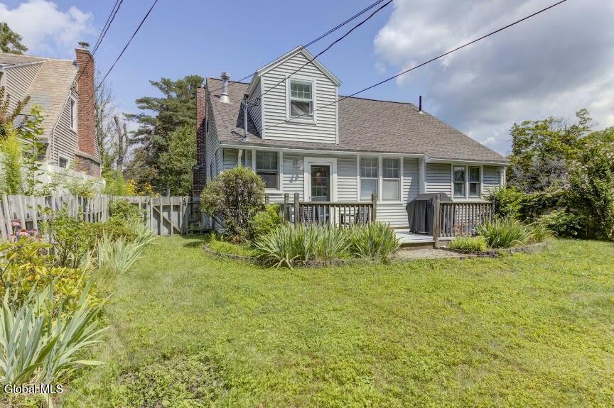 1974 Nott Street Niskayuna NY 12309