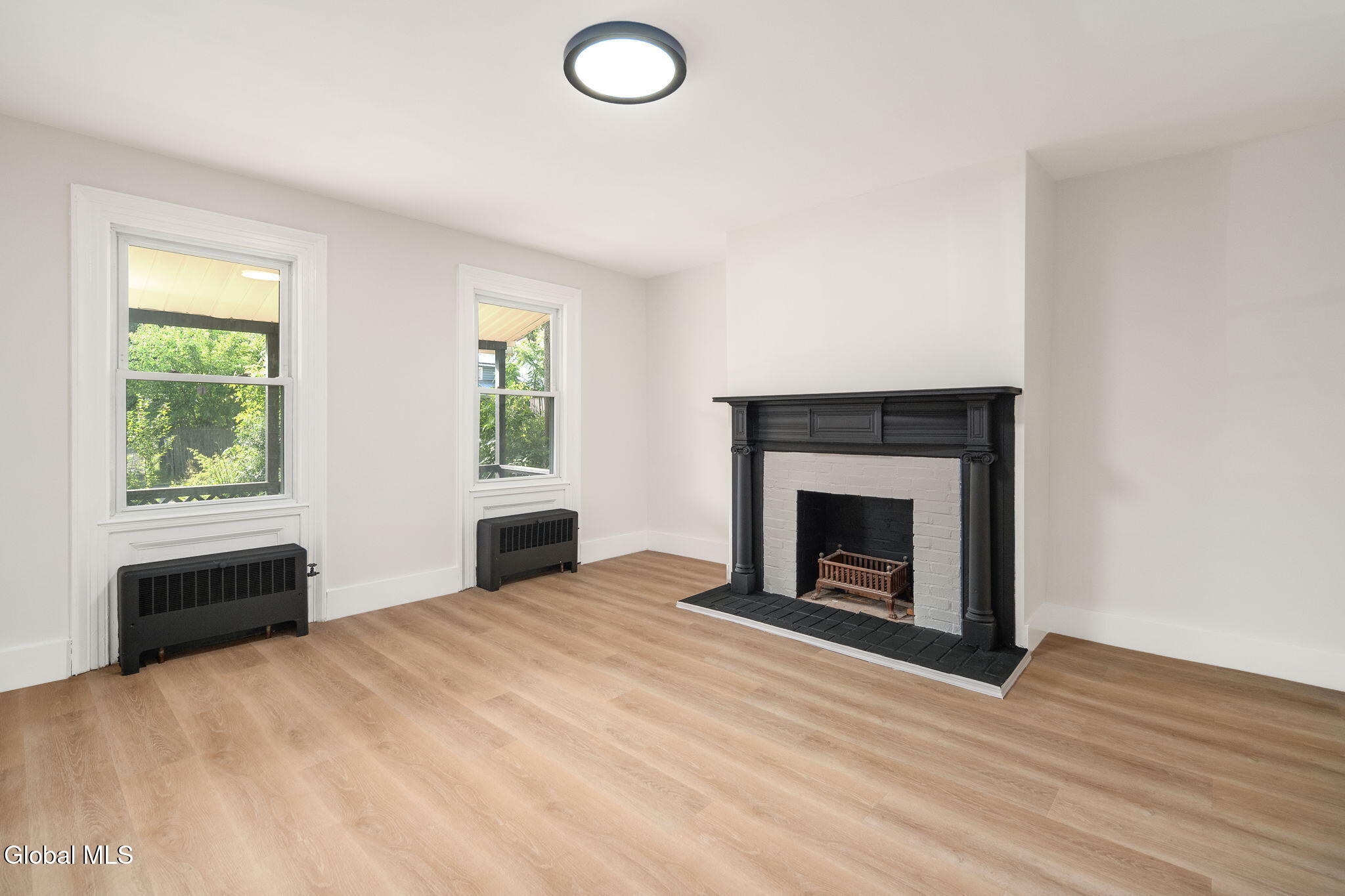 11 Whitbeck Street Coxsackie NY 12051