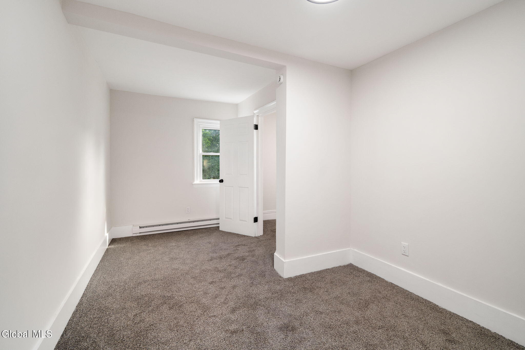 11 Whitbeck Street Coxsackie NY 12051