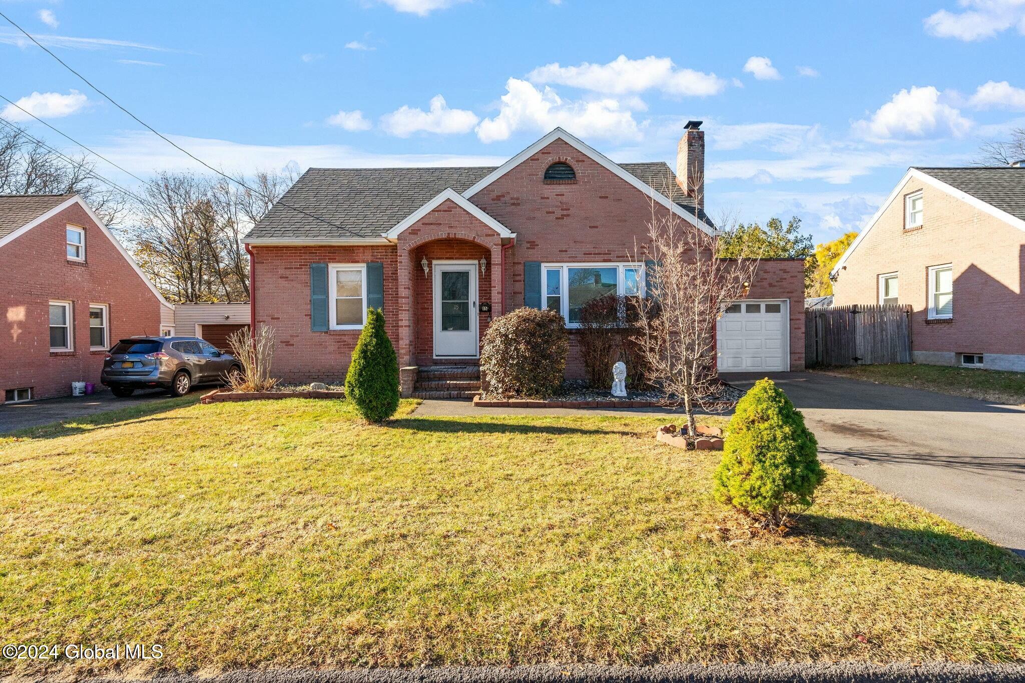 15 Birch Tree Road Albany NY 12205