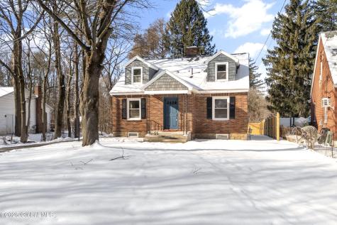 875 Stark Avenue Niskayuna NY 12309