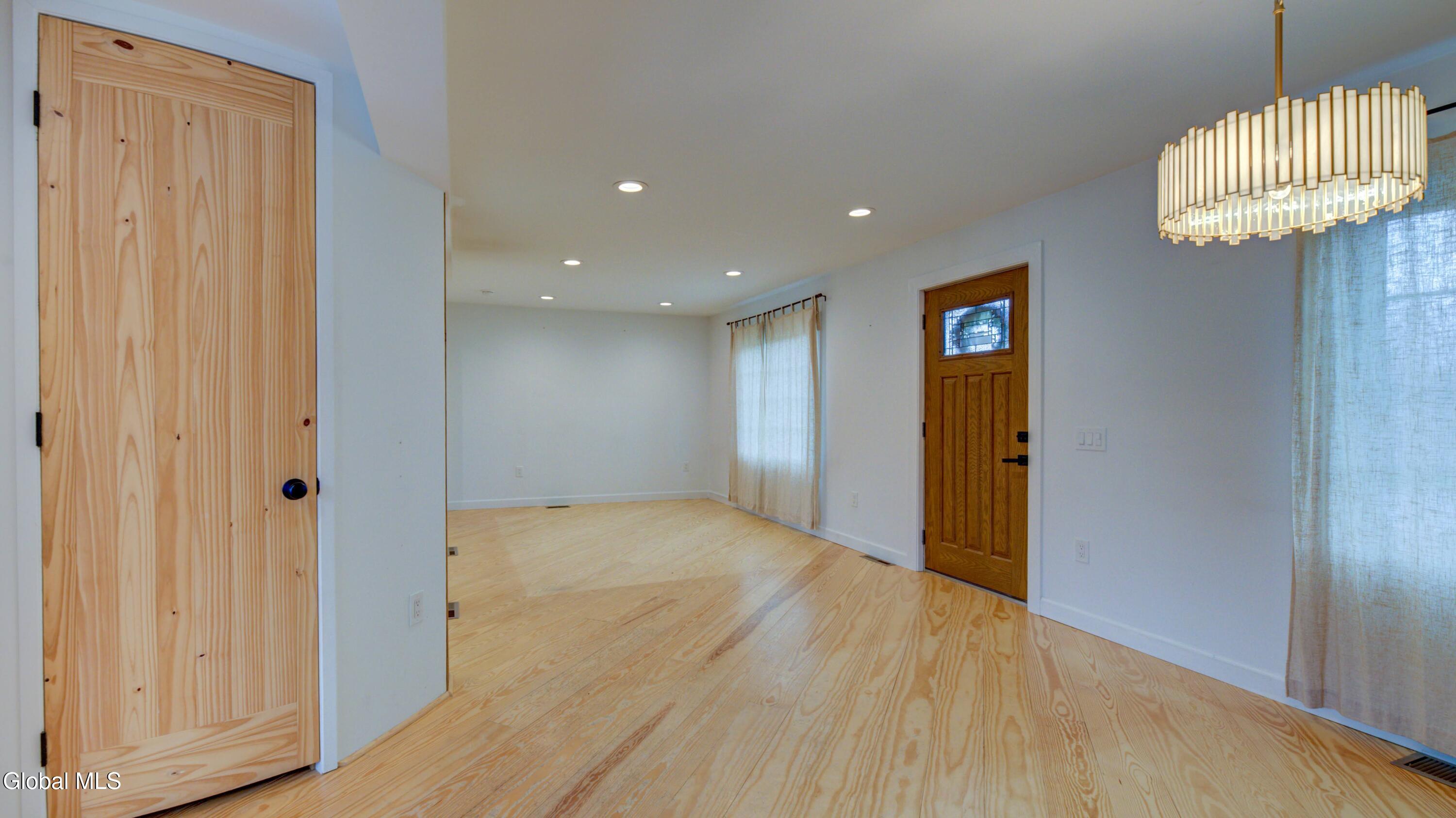 475 Ny-32 Schuylerville NY 12871