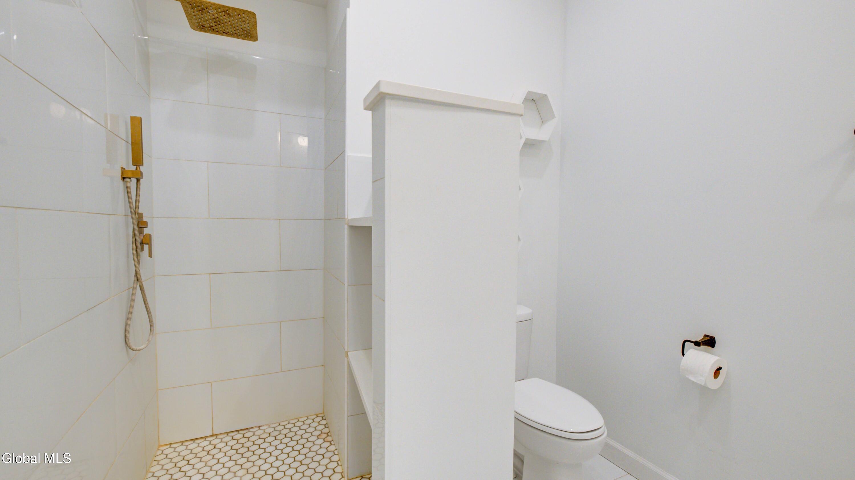 475 Ny-32 Schuylerville NY 12871