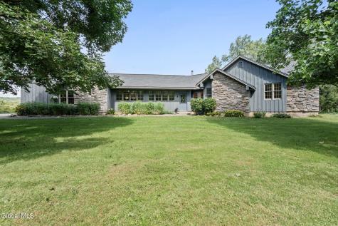 1200 Creek Road Esperance NY 12066