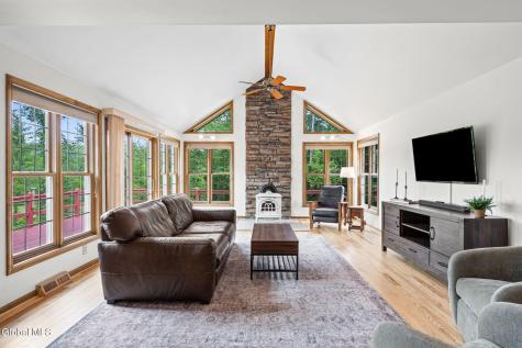 1200 Creek Road Esperance NY 12066