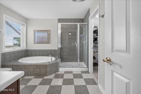 24 East Ridge Saratoga Springs NY 12866