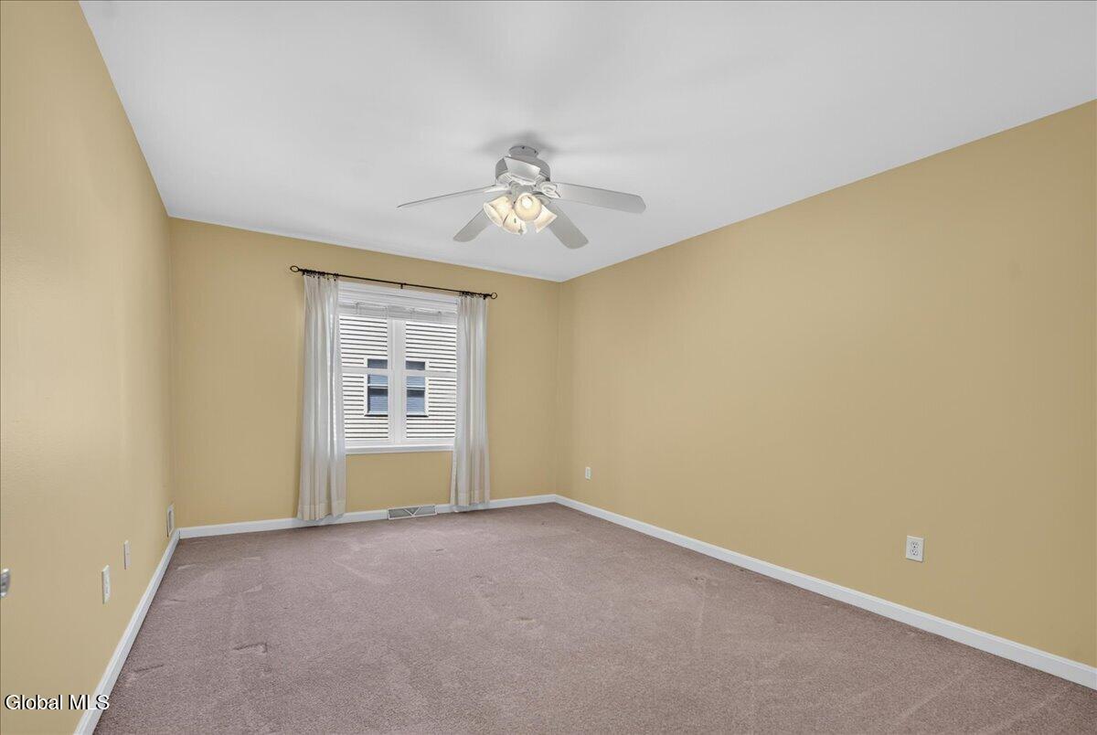 24 East Ridge Saratoga Springs NY 12866