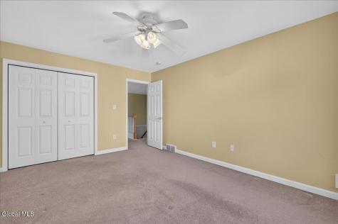 24 East Ridge Saratoga Springs NY 12866