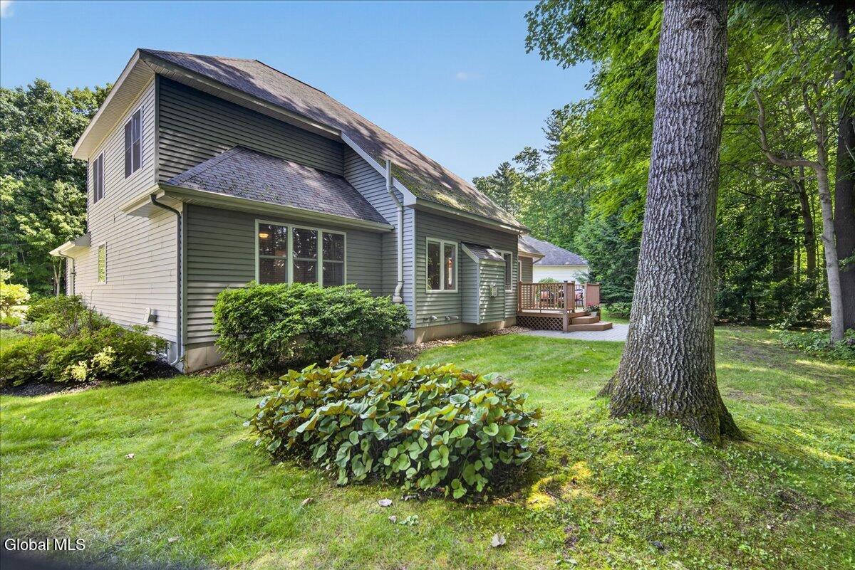 24 East Ridge Saratoga Springs NY 12866