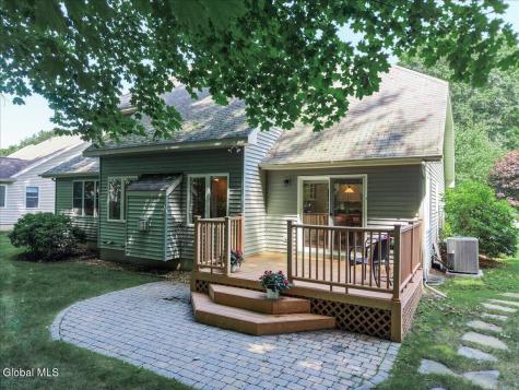 24 East Ridge Saratoga Springs NY 12866