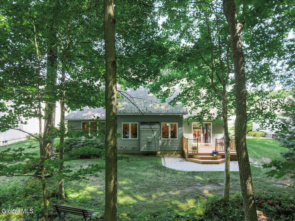 24 East Ridge Saratoga Springs NY 12866