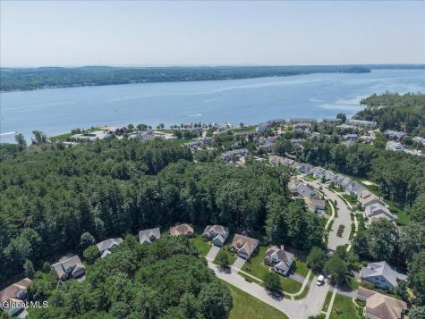 24 East Ridge Saratoga Springs NY 12866