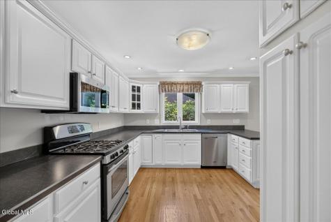 24 East Ridge Saratoga Springs NY 12866