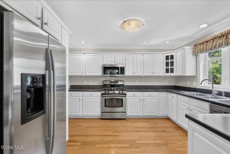 24 East Ridge Saratoga Springs NY 12866