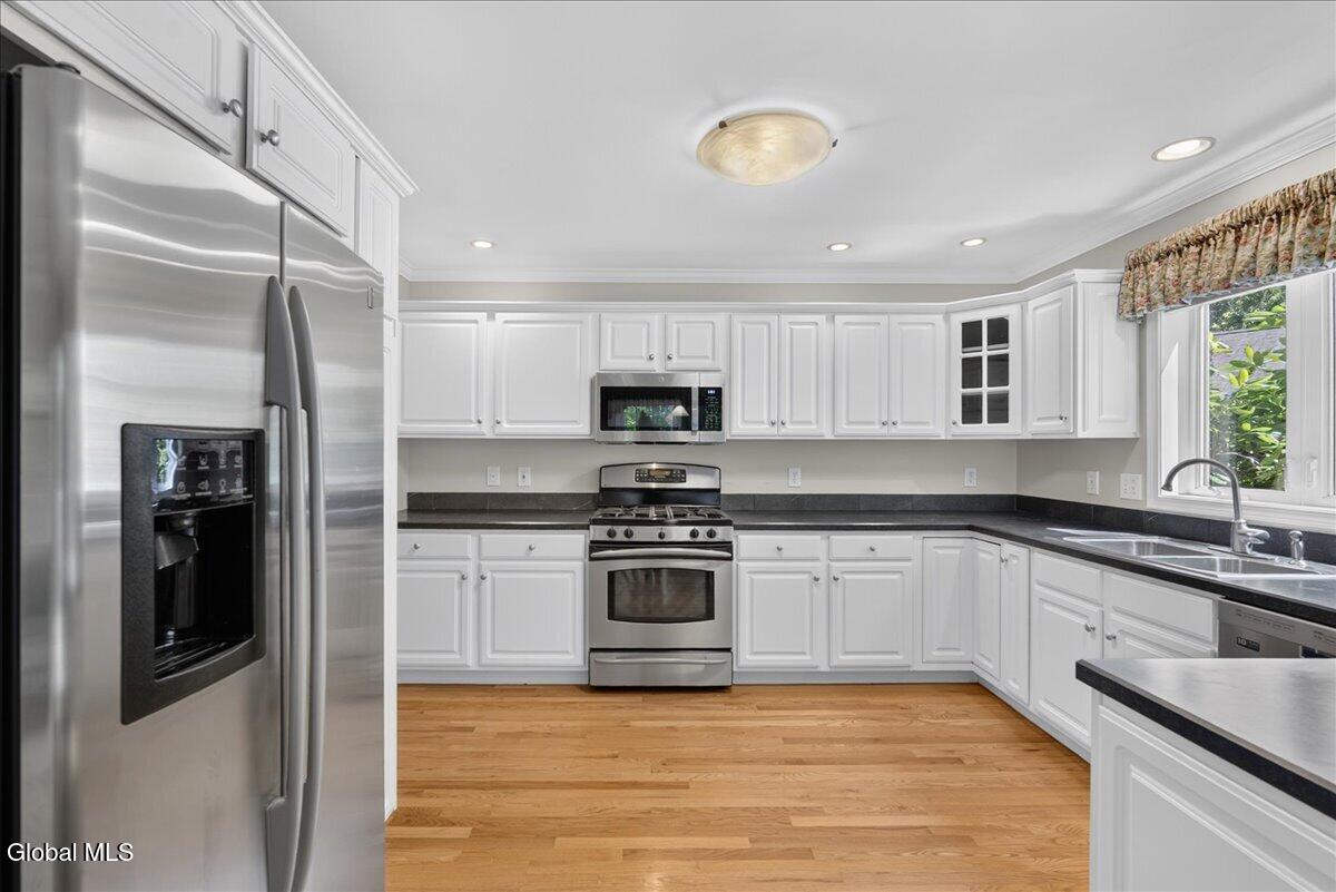 24 East Ridge Saratoga Springs NY 12866