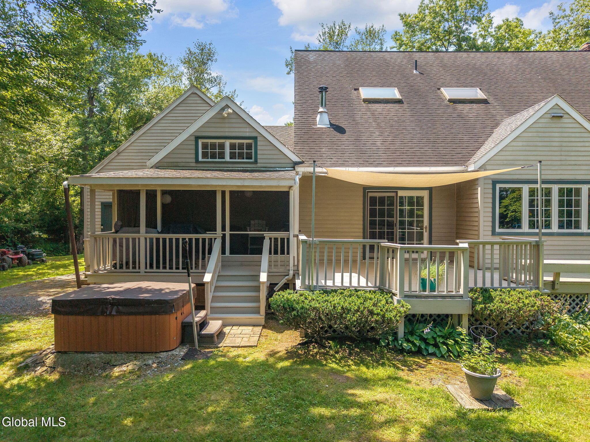 141 Pine Street Rensselaer NY 12144