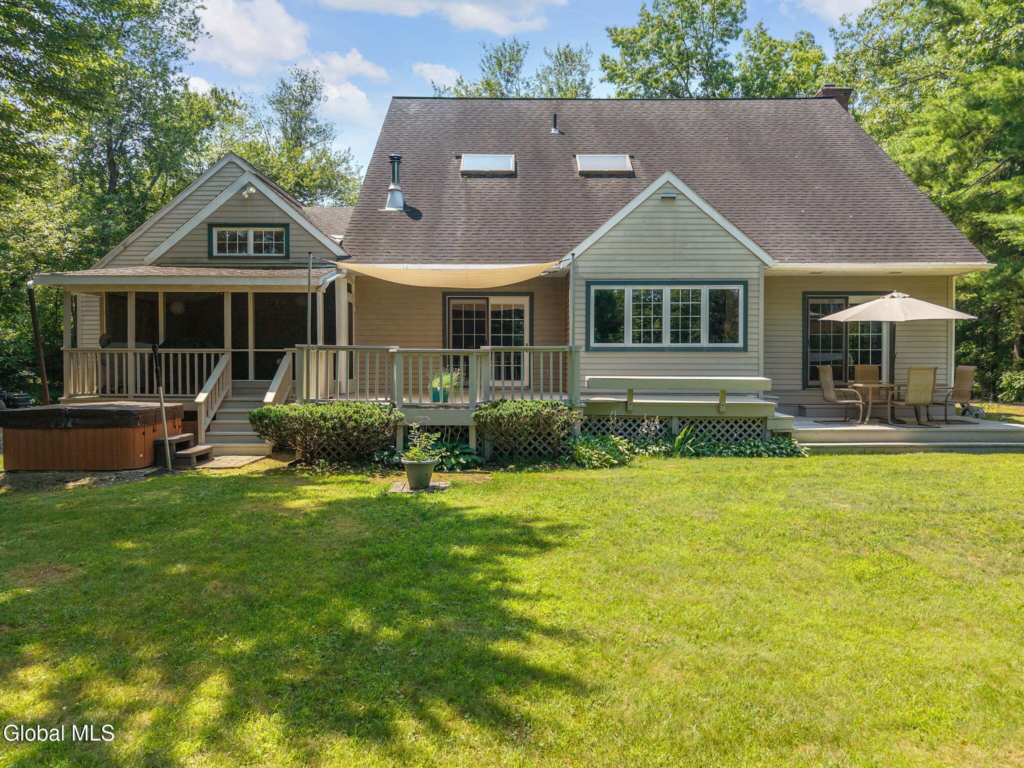 141 Pine Street Rensselaer NY 12144