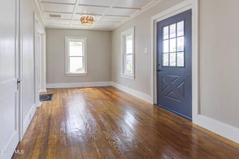32 Fullerton Avenue Schenectady NY 12304