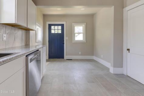 32 Fullerton Avenue Schenectady NY 12304