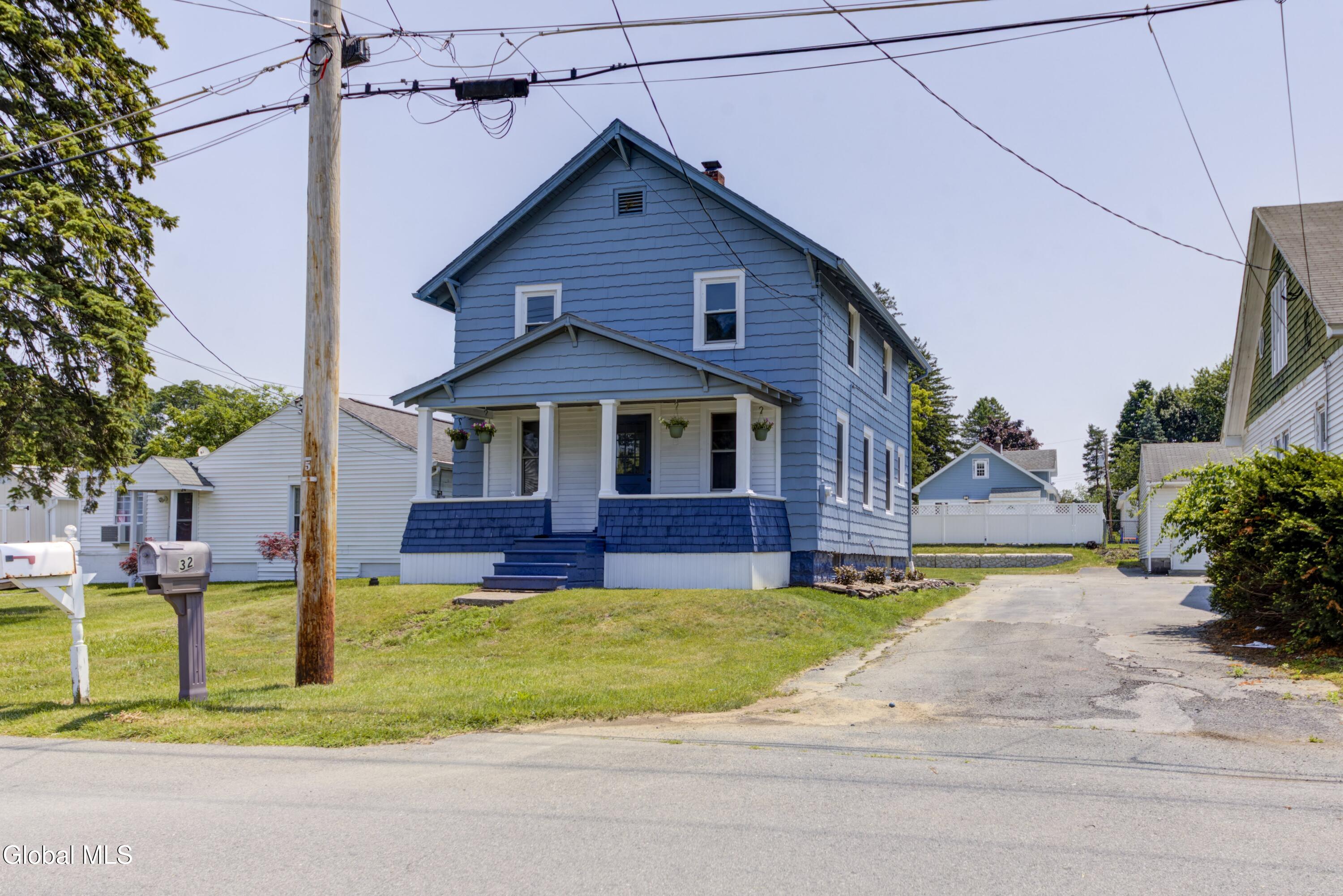 32 Fullerton Avenue Schenectady NY 12304