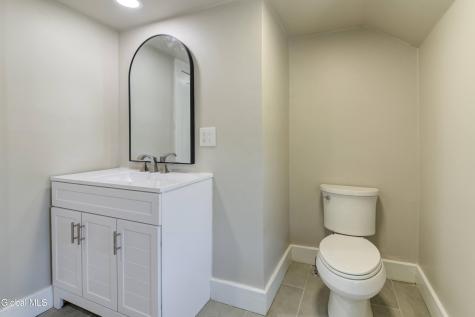 32 Fullerton Avenue Schenectady NY 12304