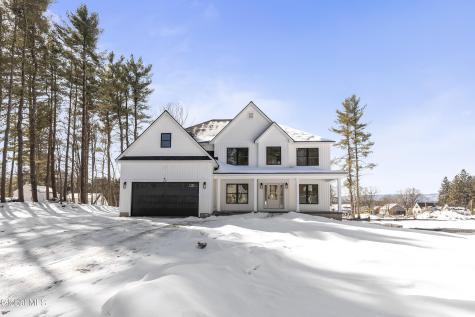 223 Pinewood Drive Schenectady NY 12303