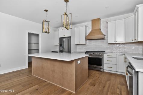 223 Pinewood Drive Schenectady NY 12303