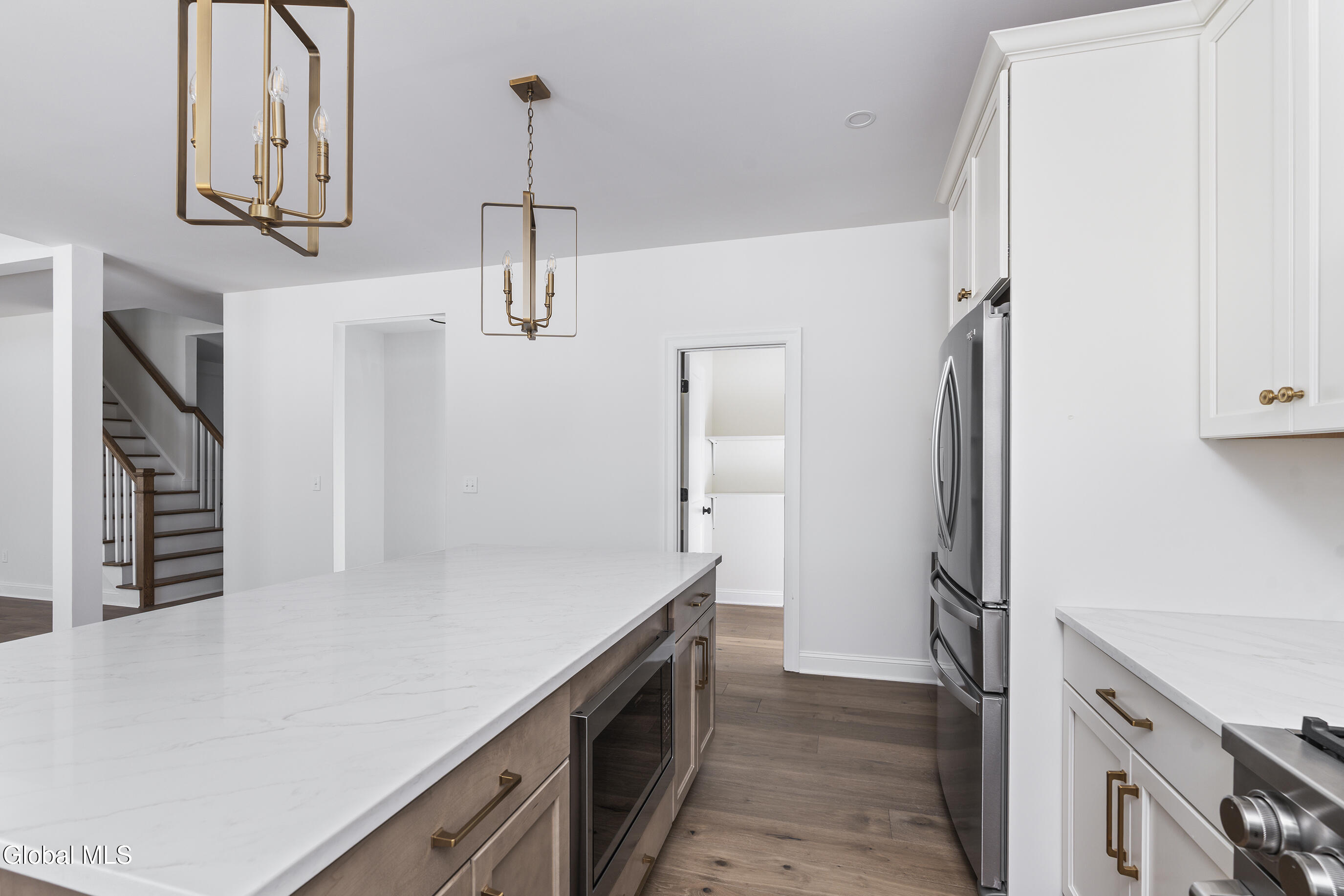 223 Pinewood Drive Schenectady NY 12303