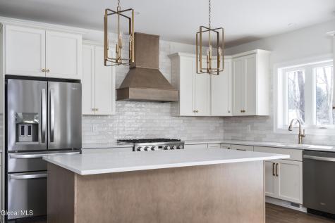 223 Pinewood Drive Schenectady NY 12303