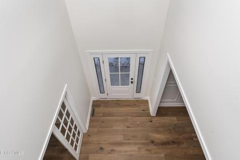 223 Pinewood Drive Schenectady NY 12303