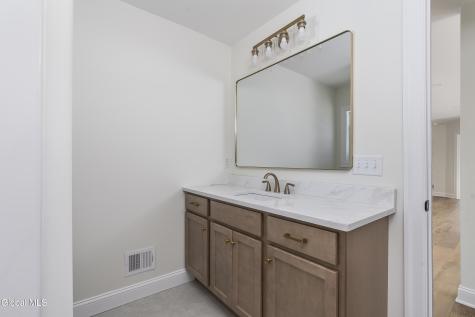 223 Pinewood Drive Schenectady NY 12303