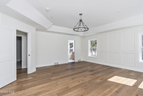 223 Pinewood Drive Schenectady NY 12303