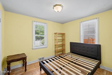 1309 Sumner Avenue Schenectady NY 12309