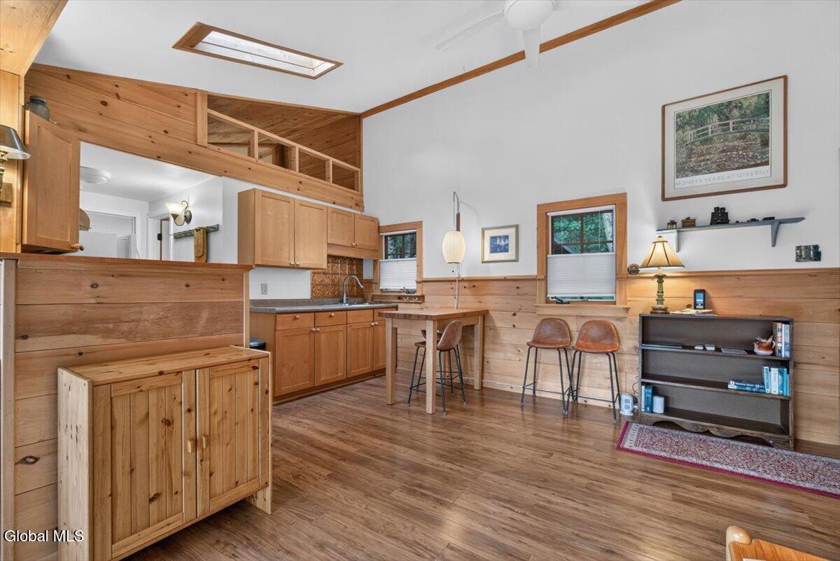 50 Lake Camp Way Cropseyville NY 12052