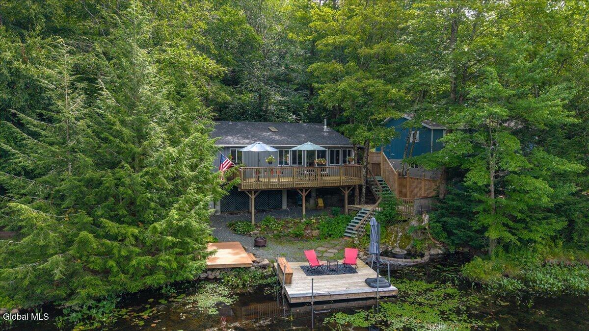 50 Lake Camp Way Cropseyville NY 12052