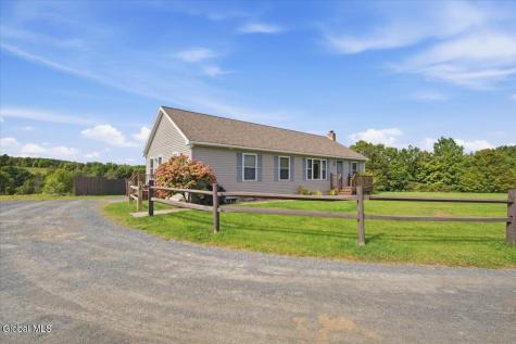 123 Factory Hollow Road Valley Falls NY 12185