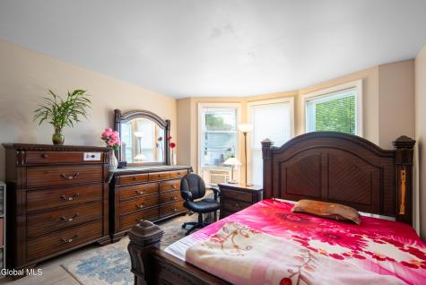28 Grant Avenue Albany NY 12206