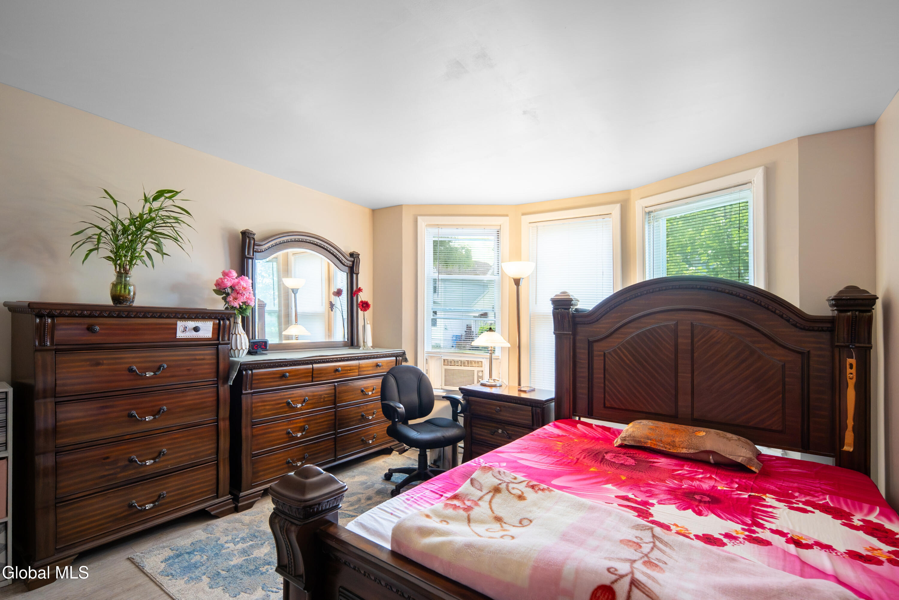 28 Grant Avenue Albany NY 12206