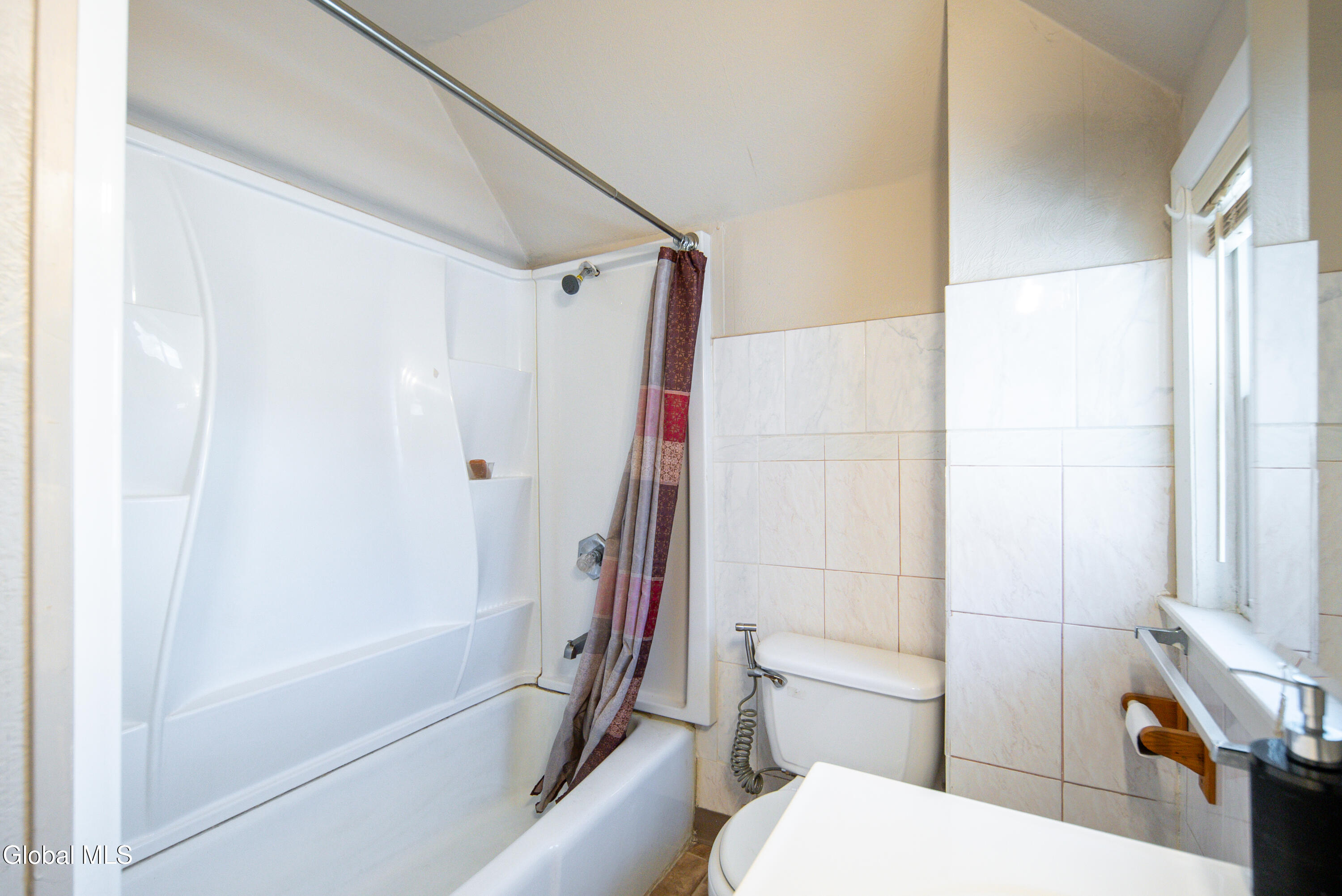 28 Grant Avenue Albany NY 12206
