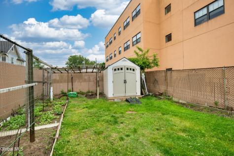 28 Grant Avenue Albany NY 12206