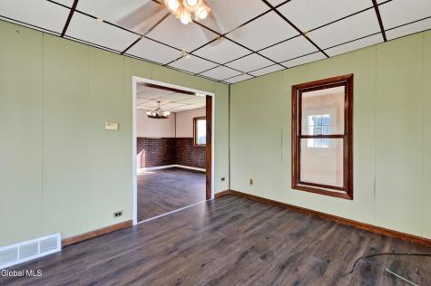 10 W 11th Avenue Gloversville NY 12078