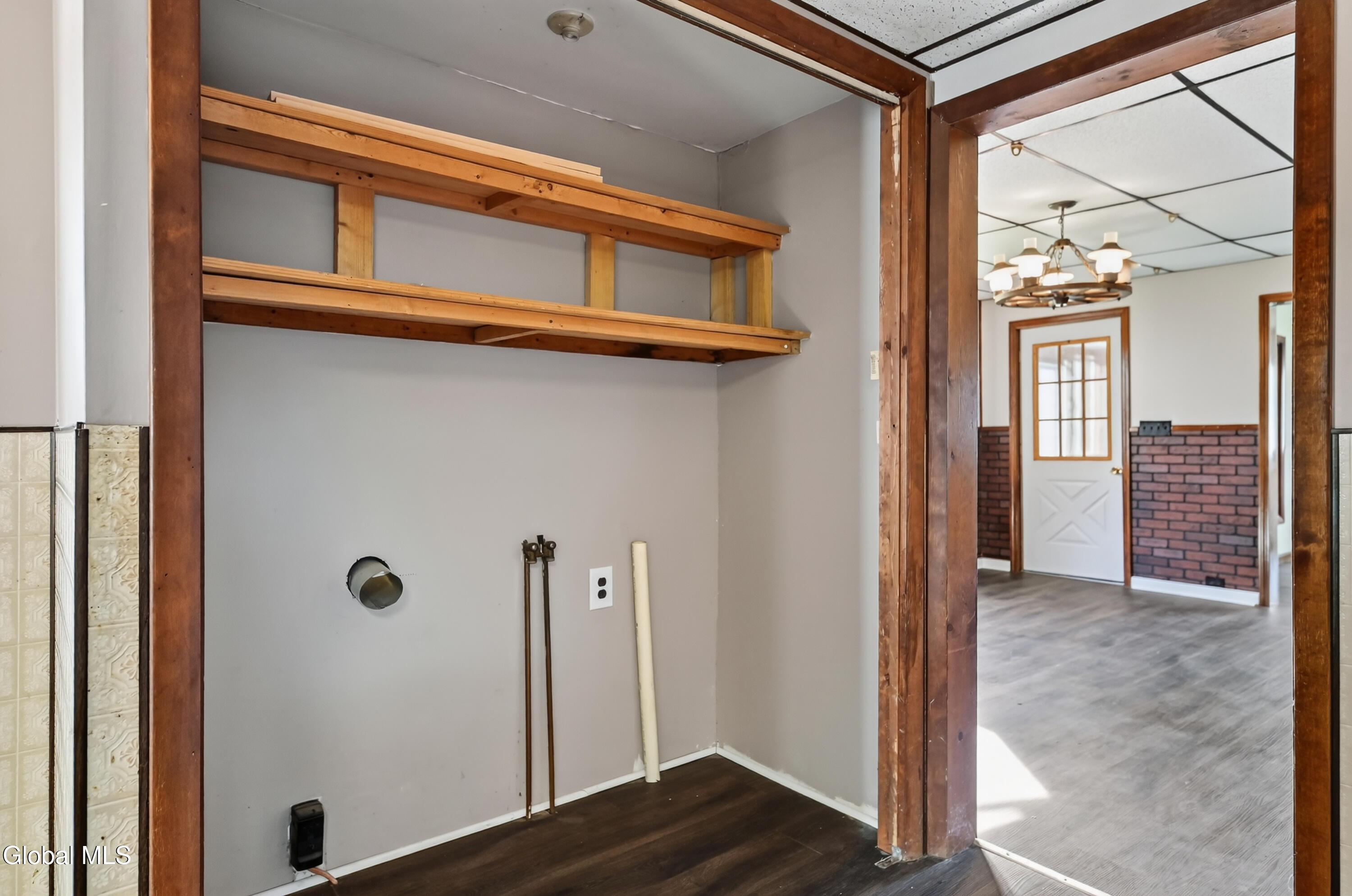 10 W 11th Avenue Gloversville NY 12078