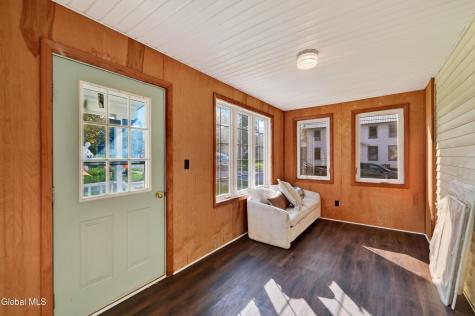 10 W 11th Avenue Gloversville NY 12078