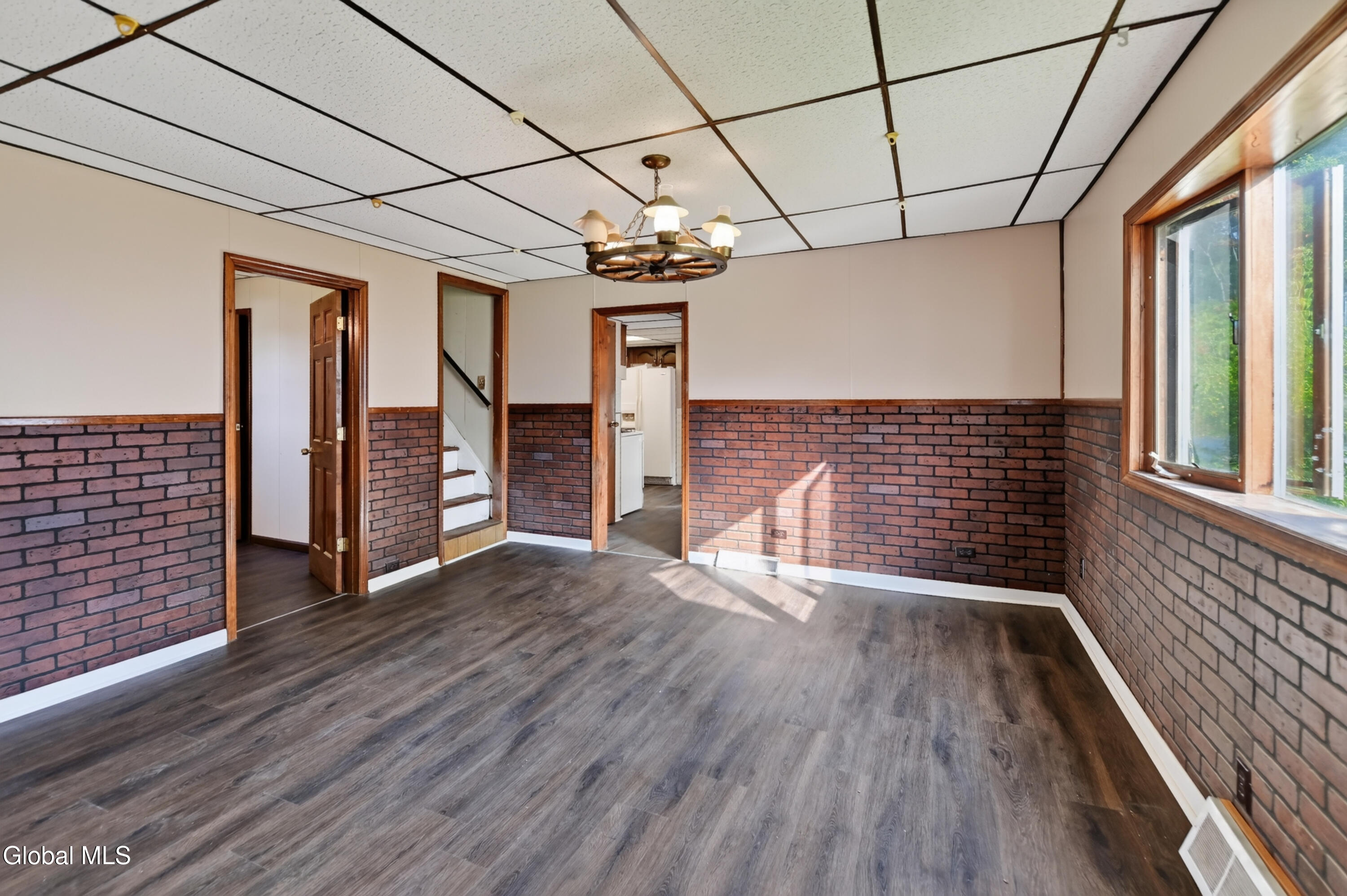 10 W 11th Avenue Gloversville NY 12078