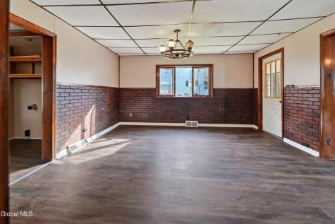 10 W 11th Avenue Gloversville NY 12078