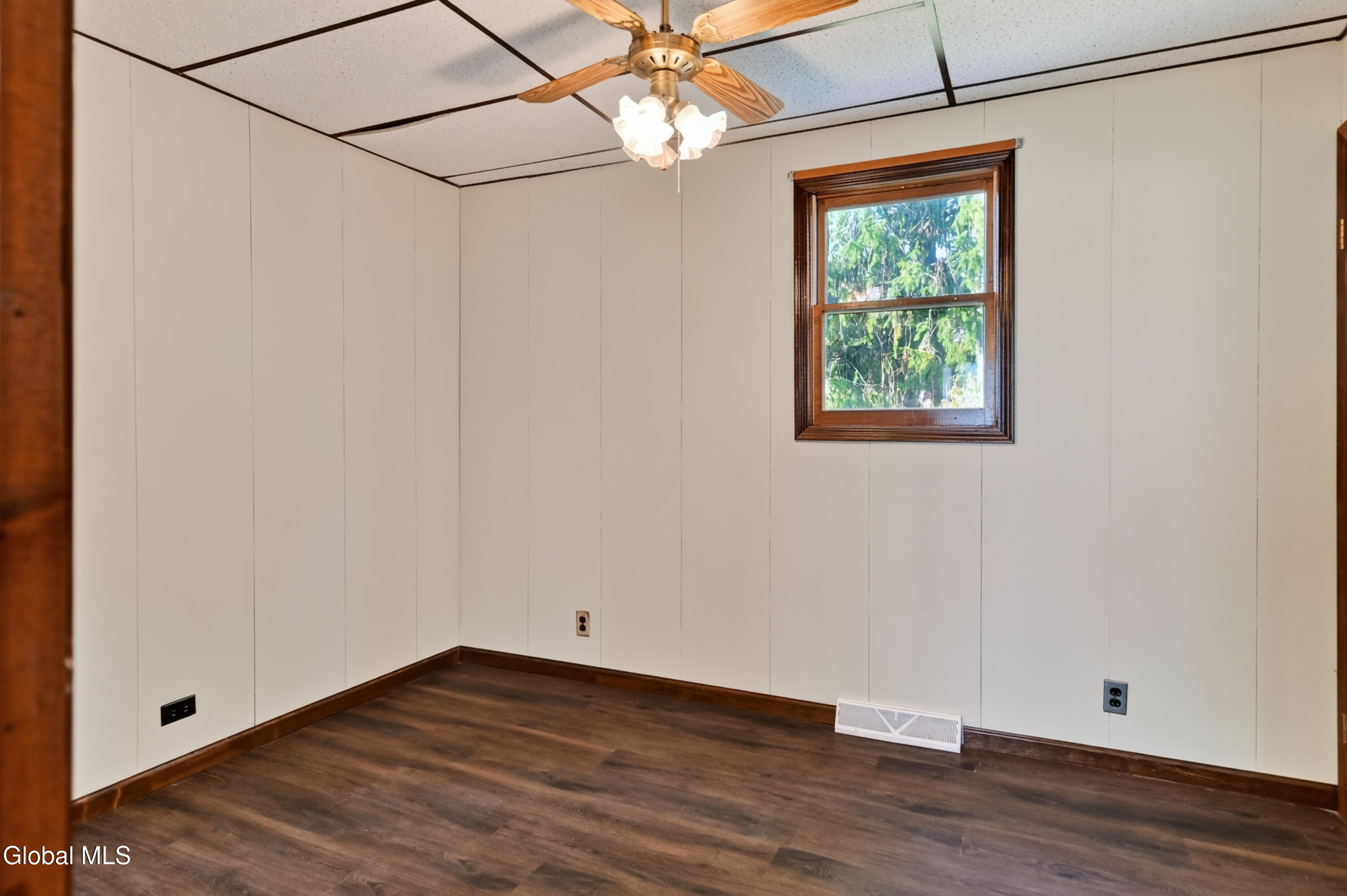 10 W 11th Avenue Gloversville NY 12078