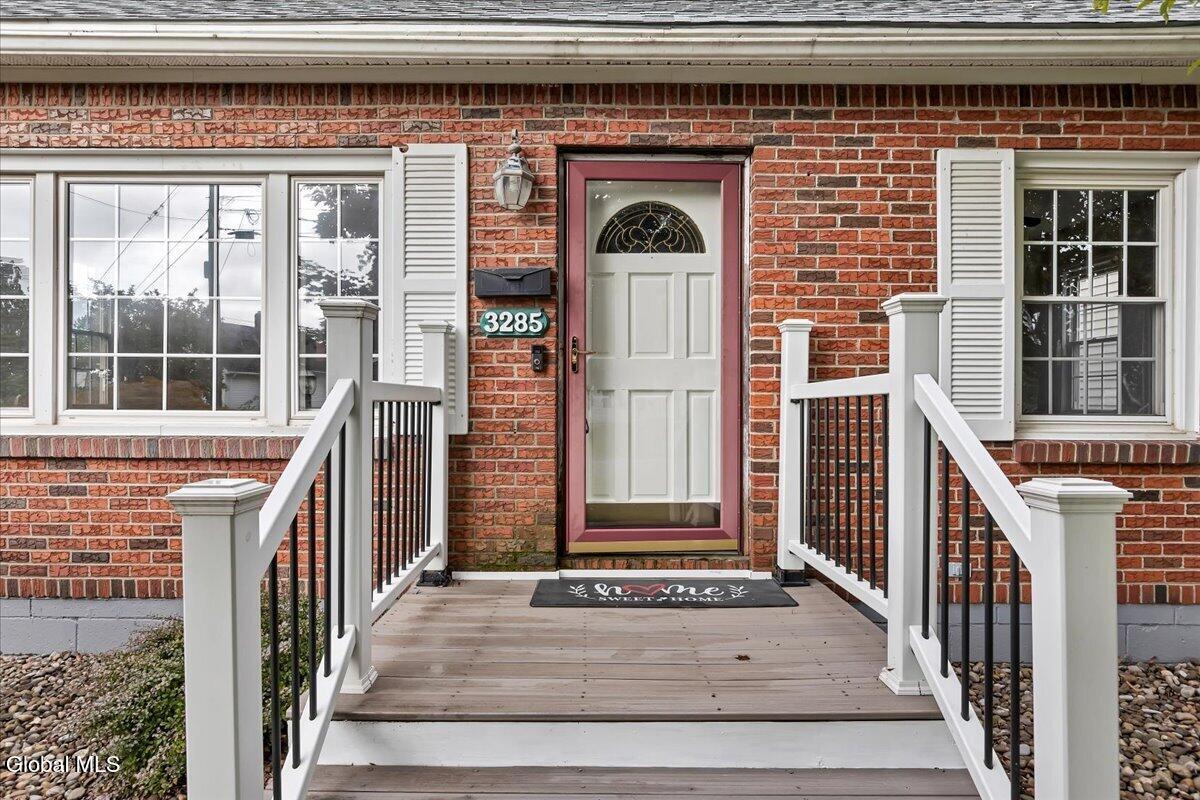 3285 Franklin Street Rotterdam NY 12306